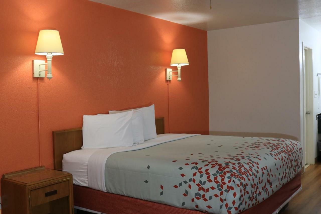 Heritage Inn & Suites El Dorado Kültér fotó