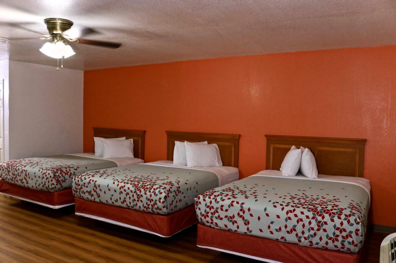 Heritage Inn & Suites El Dorado Kültér fotó